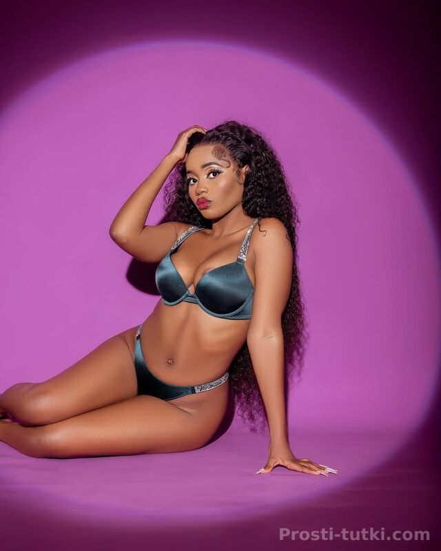 Индивидуалка Nora Советский Фотография 